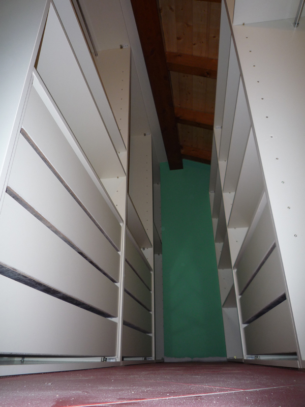 Cabina armadio bianca
